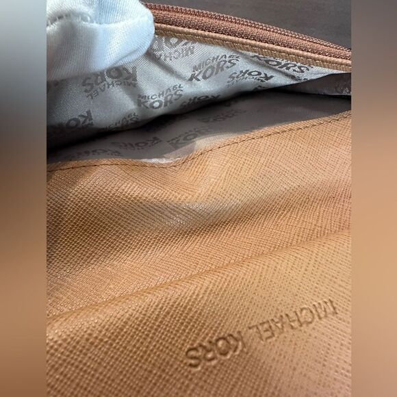 Michael Kors Pebbled Leather Zippy Long Wallet - Picture 10 of 12